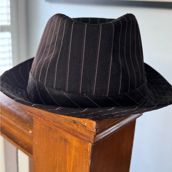 🎩✨ Vintage Magid “Manhattan Gangster” Ladies Fedora – Retro Mob Boss Chic! ✨🎩 - Picture 5 of 11